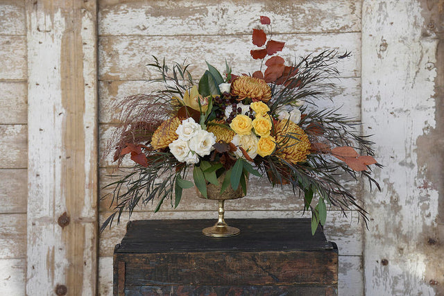Fresh or Artificial Florals