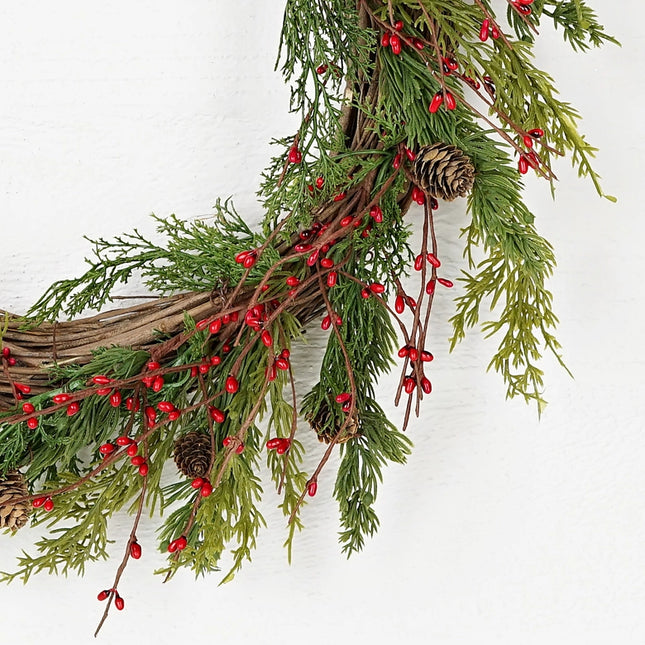 24in Evergreen Pine with Red Pips Wreath